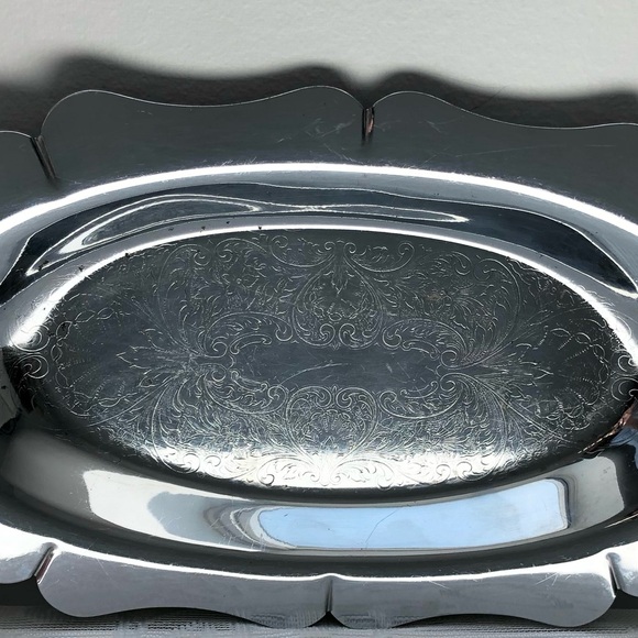 Vintage Silver Fluted Edge Etched Design Serving Tray - Picture 2 of 3